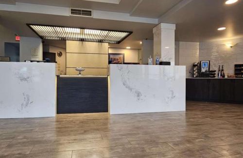 Coos Bay Hotel | Edgewater Inn and Suites, an Ascend Collection Hotel