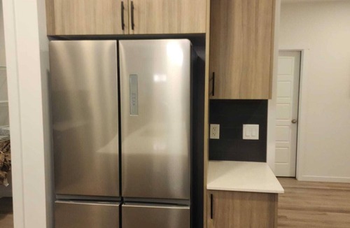Northwest Edmonton House | Edmonton Executive Suite in Prime Location