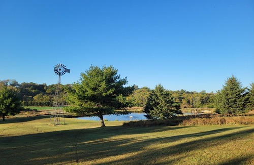 Eldora House | Eldora getaway! Charming 3-bedroom house on an acreage with WiFi, AC/heating.