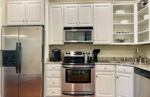 Seville Historic District Cottage | Elegance & Charm: 27 Steps to Old Christ Church