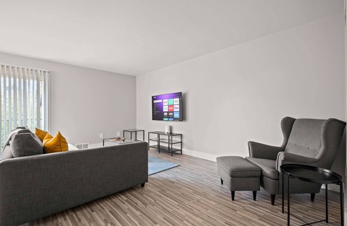 Rochester Apartment | Elegant Escape Prime Location & Style