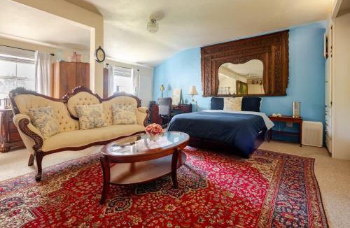 Claremont House | Elegant Spacious Prvt Studio Upscale Berkeley