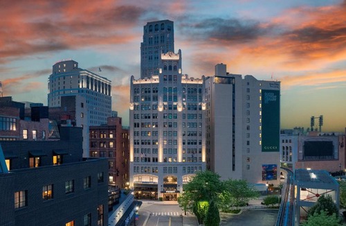 Downtown Detroit Hotel | Element by Marriott Detroit at The Metropolitan