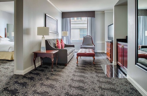 Old Town Chinatown Hotel | Embassy Suites by Hilton Portland Downtown
