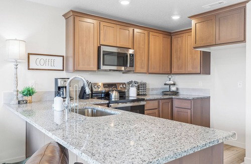 Hermiston House | Emerald Escape