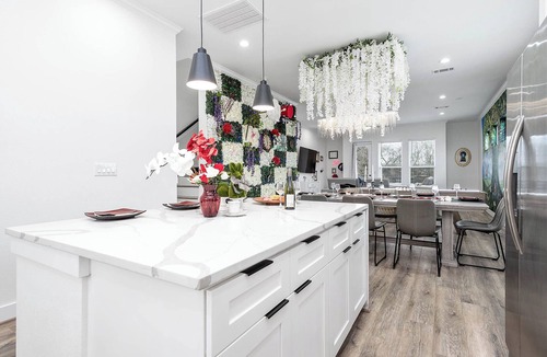OST - South Union House | Empress Whimsical Retreat
