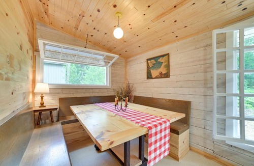 Rogers City House | Enchanted Lake Huron Cottage w/Beach Access!