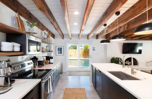 Crescent Beach House | Endless Summer · Luxury River View-Heated Pool-Steps To The Beach