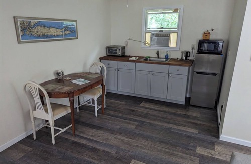 Cutchogue Apartment | Enjoy a relaxing getaway to the North Fork - Tranquil 1-bedroom apartment