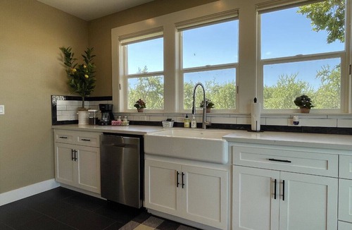 Manteca House | ENTIRE BEAUTIFUL REMODEL COUNTRY RANCH HOUSE