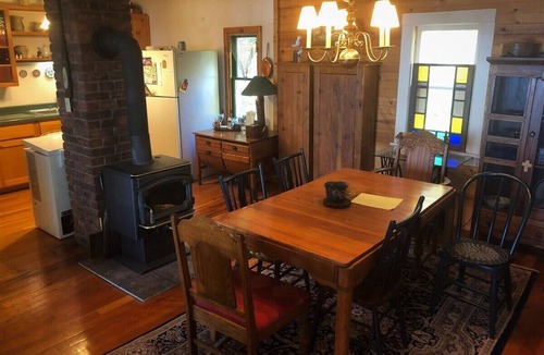 La Pointe House | Evelyn`s Place - Charming Cottage with Spectacular