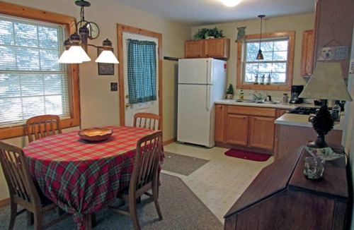 Eagle River Cabin | Evergreen Escape on Dam Lake