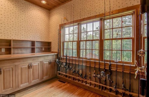 Hayward Cabin | Exclusive Home On Chippewa Flowage- 3.6 acres with sand beach and two Private docks