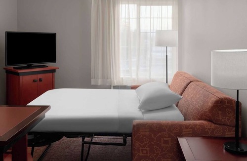 Snail Hotel | Executive 1BR Suite | Sunnyvale Center | Quiet Locale