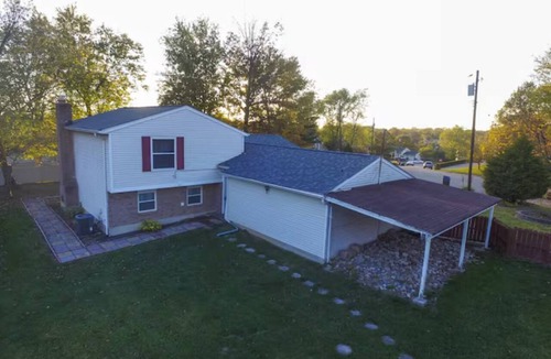 Lindenwald House | Executive Home - Work Ready - Garage - Dogs OK - 600 Mbps Internet - Pool Table