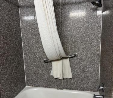 Baker Hotel | Executive Inn