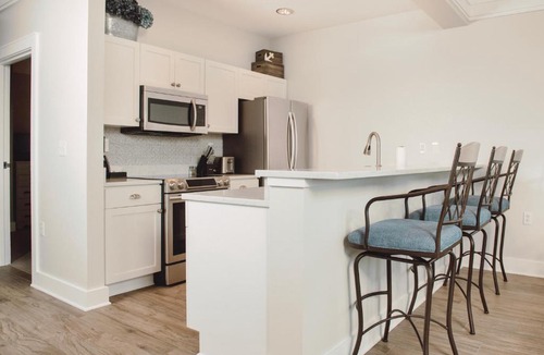 Bay Harbor Apartment | Experience comfort in Bay Harbor at Nautical Dream 220, a spacious 3-bedroom condo.