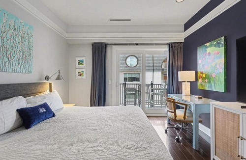 Bay Harbor Apartment | Experience comfort in King Suite 357, a cozy Bay Harbor retreat for 6.