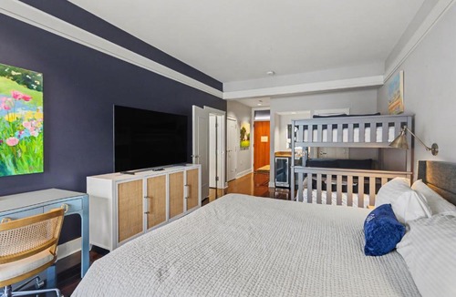 Bay Harbor Apartment | Experience comfort in King Suite 357, a cozy Bay Harbor retreat for 6.