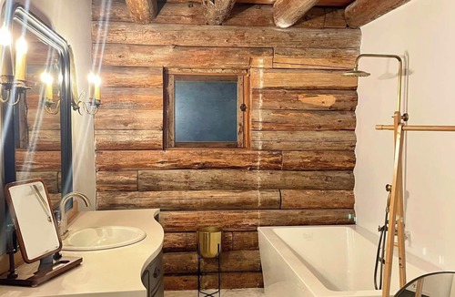 Canby Cabin | Experience Rustic Living in a Real Log Cabin 75 Acres of Natural Beauty