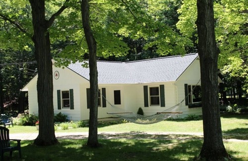 Ephraim Cottage | Experience True Door County Charm!