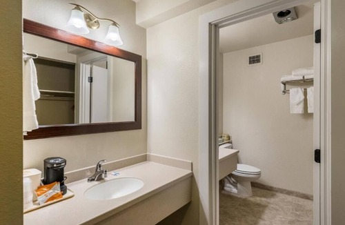 Portland House | Explore all that Portland offers, without breaking the bank