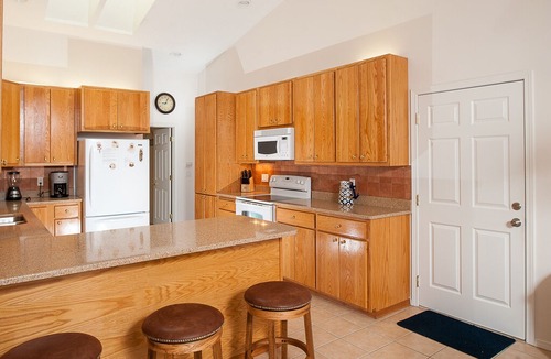 Beverly Beach House | Explore Beverly Beach in this charming three bedroom moments from the beach!