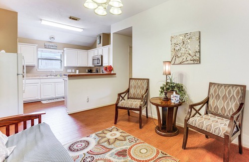Spring Cottage | Explore Houston & Beyond! Spring Home w/Backyard