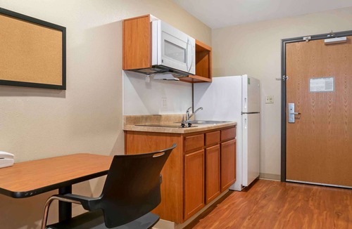 Wyoming Hotel | Extended Stay America Select Suites - Grand Rapids - Wyoming