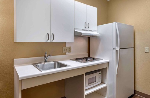 Dallas Hotel | Extended Stay America Select Suites Dallas Farmers Branch