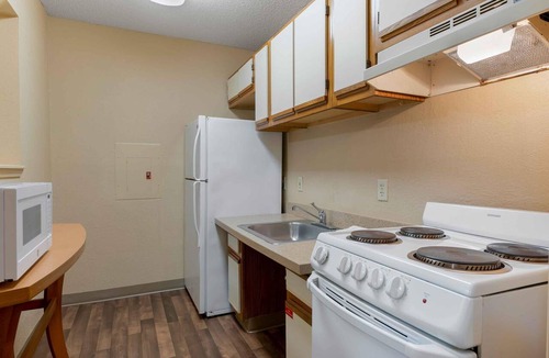 Northville Hotel | Extended Stay America Suites Detroit Novi Orchard Hill Place
