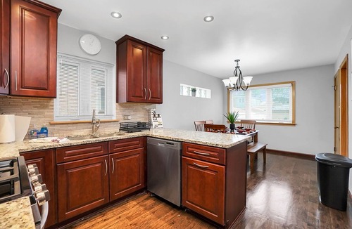 Bloomingdale House | Extended Stay Bloomingdale FHS Rental