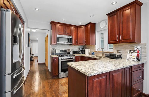Bloomingdale House | Extended Stay Bloomingdale FHS Rental