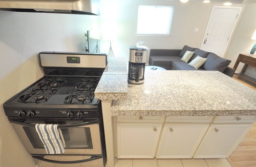 South Lamar Condo | Fabulous Central Austin Condo!