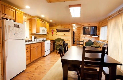 Grayling Cabin | Family-Friendly Cabin Rental for 10 in the Huron National Forest, Michigan