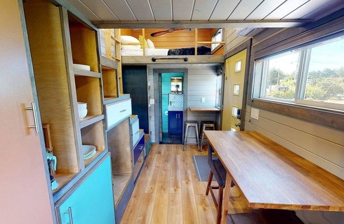 Waldport Cabin | Family-Friendly Tiny House Getaway near Waldport, Oregon