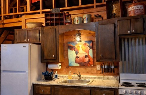 Copperhill Cabin | Family or Couples Cabin | Private Hot Tub