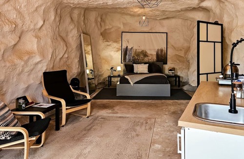 Moab Cabin | Fantastic Cave for a Unique Getaway near Dead Horse Point State Park in Moab, Utah