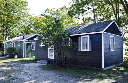 Carp Lake Cabin | Fantastic, Cute, Lakefront Cabin in Carp Lake, Michigan