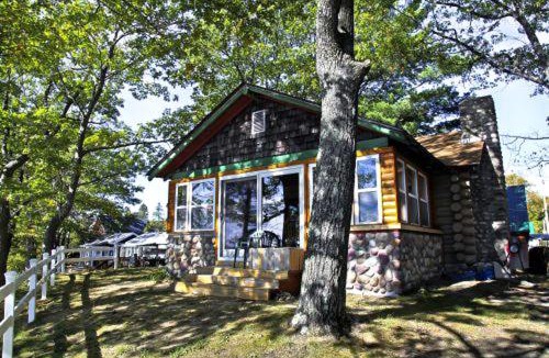 Carp Lake House | Fascinating Cabin with Foosball and Air Hockey Table in Carp Lake, Michigan