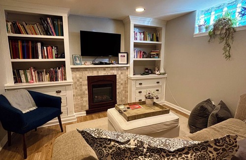 Ferndale Apartment | Ferndale Oasis-Walk to Downtown Ferndale-close to all action