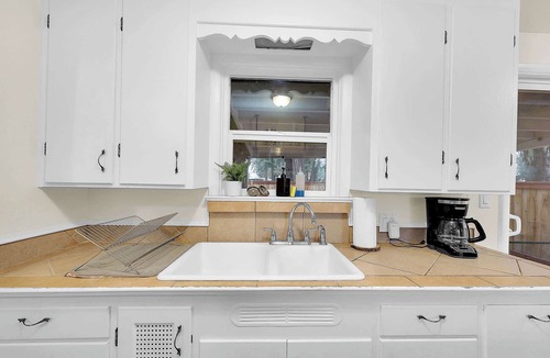 Bethel-Danebo House | Fir-Grove Retreat-Stylish Home in Tranquil Setting