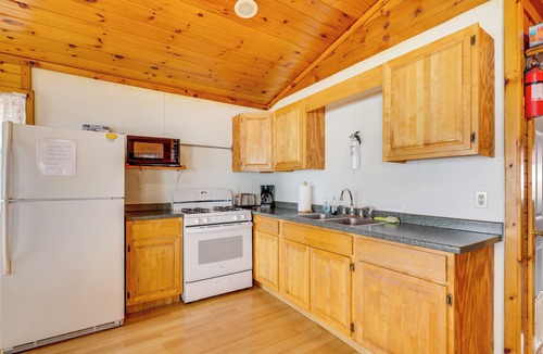 Ainsworth Cabin | Fish, Float & Ride the Trails! Northwoods Retreat
