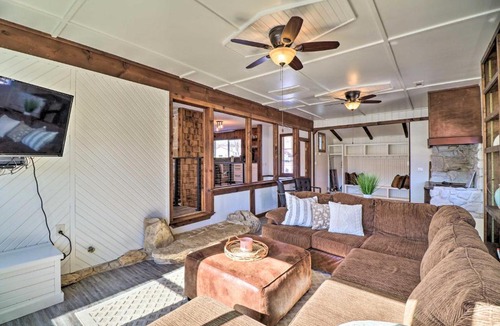 Cotter House | 'Fish House' w/Deck, Fire Pit & River Views