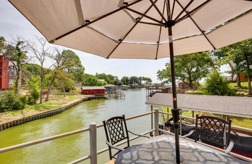 Seven Points House | Fish & Kayak: Tranquil Cedar Creek Home!