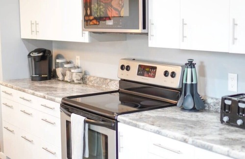 Berrien Springs House | Fisher's Fancy l Near the river & in house games!