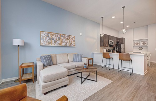 Fishers Apartment | Fishers - King bed - First Level