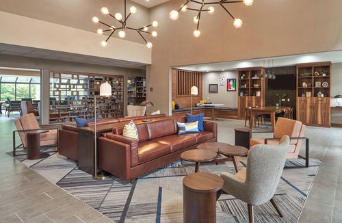 Schaumburg Hotel | Four Points by Sheraton Chicago Schaumburg