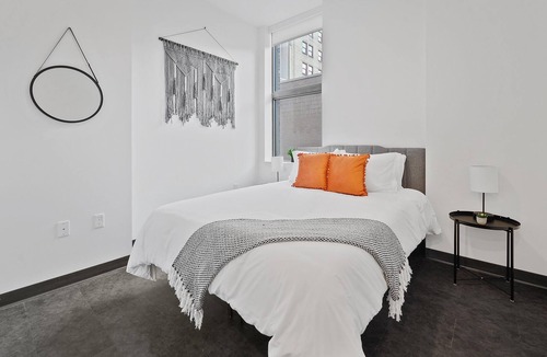 Cultural District Apartment | Frontdesk | Convenient 1 BR Downtown
