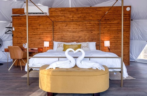 Marble Falls Cabin | Fully-Equipped Luxury Dome Rental for 4 in Burnet, Texas